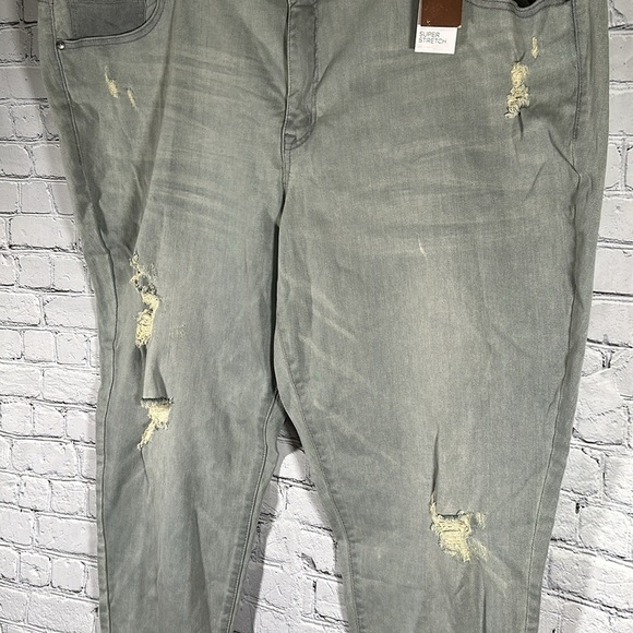 Lane Bryant Mid-Rise Super Stretch Power Pockets Skinny Denim Jeans Grey 28 NEW - Picture 15 of 16